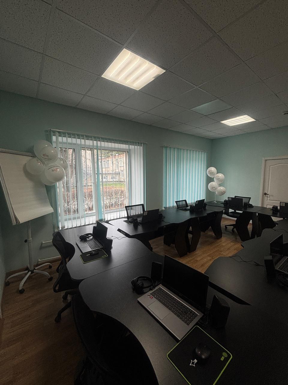 Компьютерный класс в подарок!